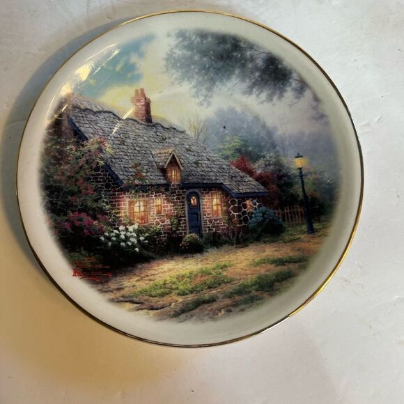 Thomas  Kinkade Plate Moonlight Cottage - Picture 2 of 5
